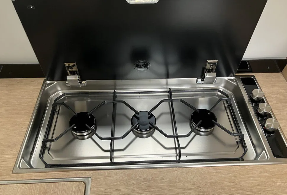 ADRIA  MATRIX 60Y 670 SL 
