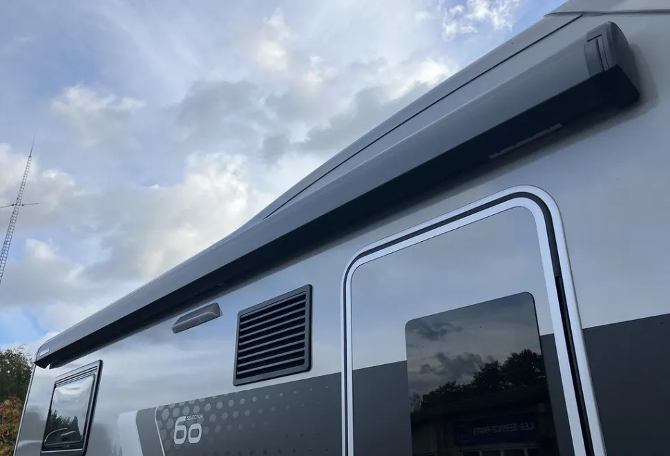 ADRIA  MATRIX 60Y 670 SL 