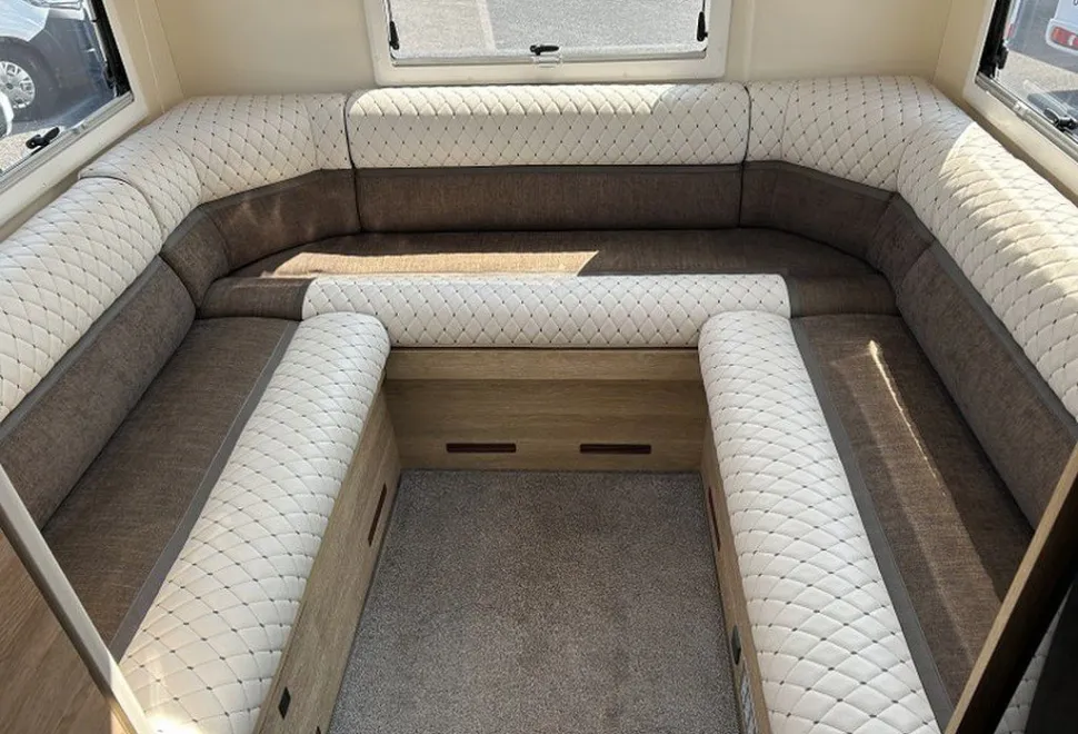 MOBILVETTA  K-YACHT T-LINE 95 2022-07-08