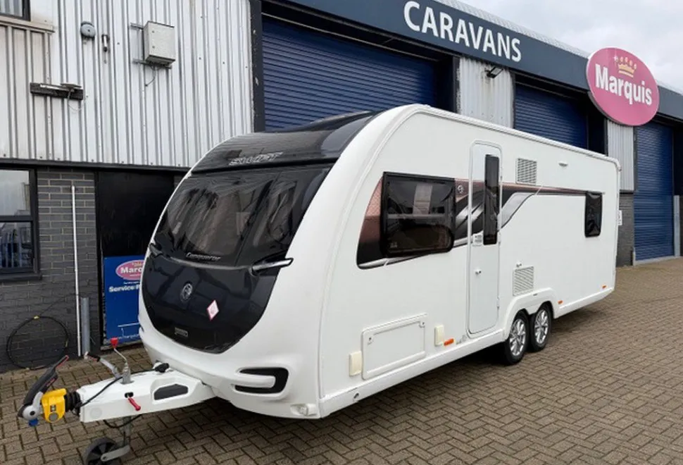 SWIFT  CONQUEROR 650 2018-08-10