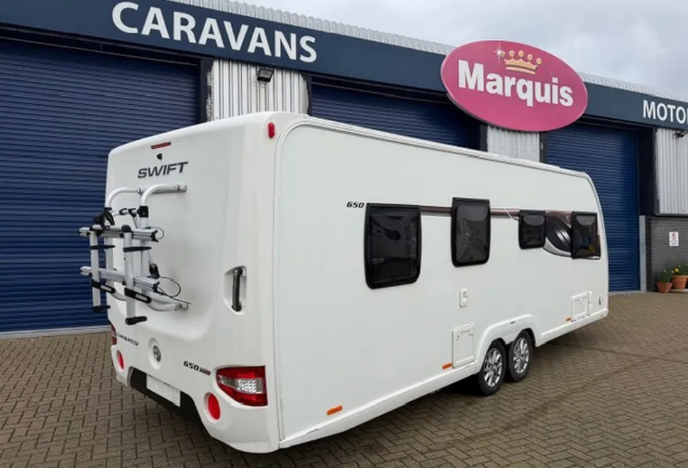 SWIFT  CONQUEROR 650 2018-08-10