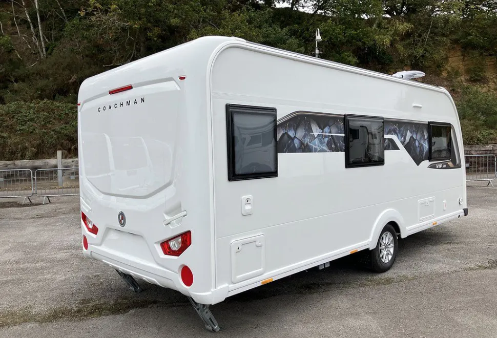 COACHMAN  VIP 520 