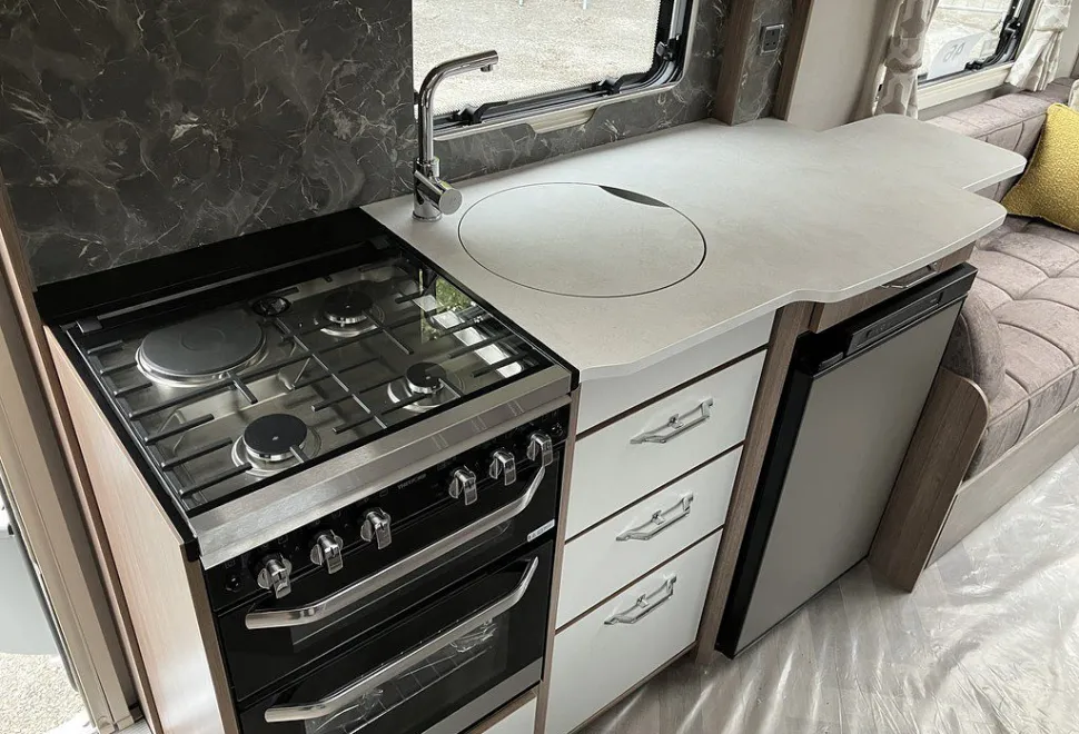 COACHMAN  VIP 520 