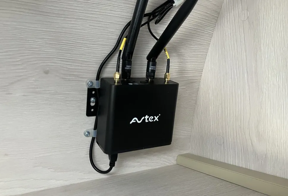 AUTO SLEEPERS  ACTIVE KB635 