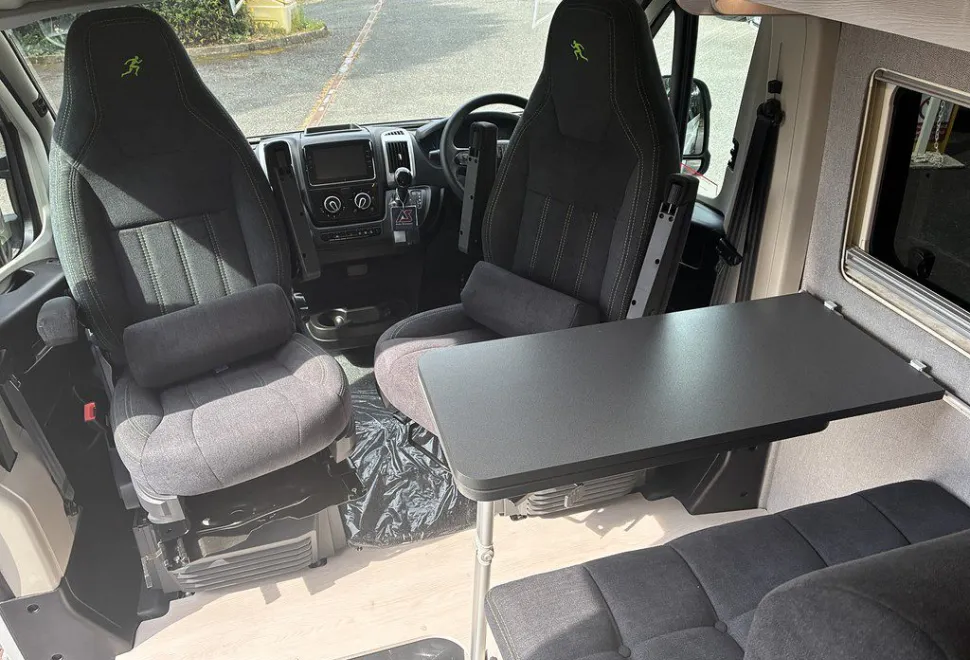 AUTO SLEEPERS  ACTIVE KB635 P 