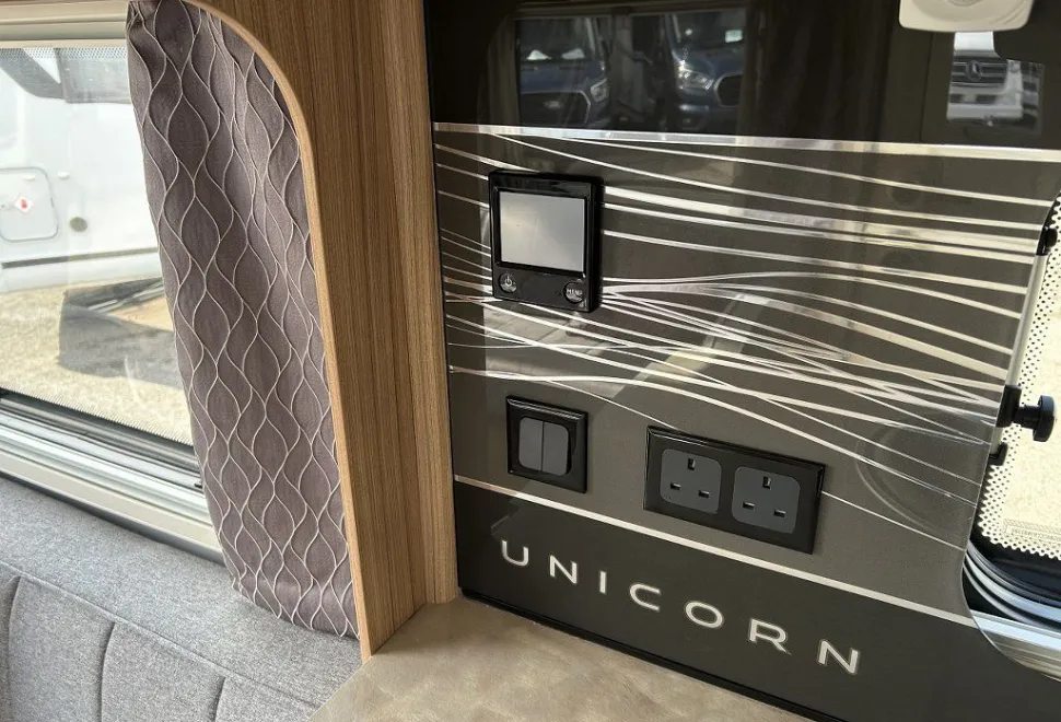 BAILEY  UNICORN VIGO 2025-02-06