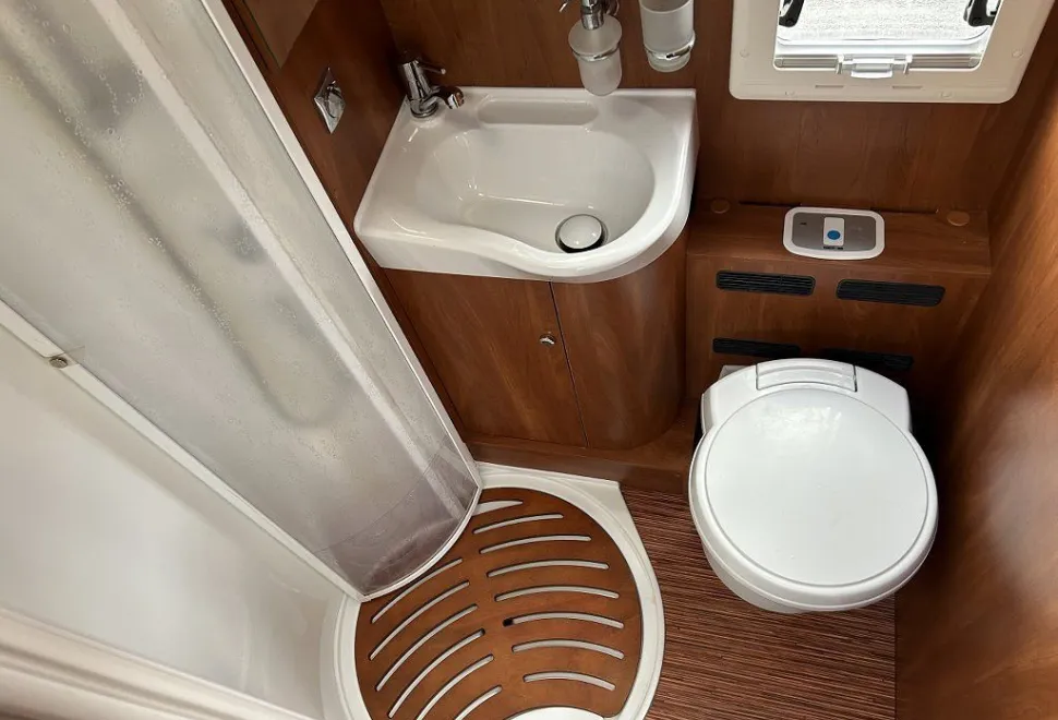 LAIKA  ECOVIP 600 2020-09-01
