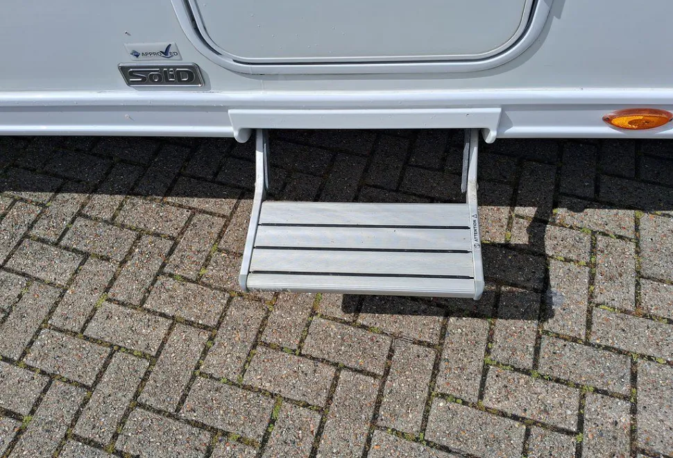 ELDDIS  MAJESTIC 195 2016-09-01