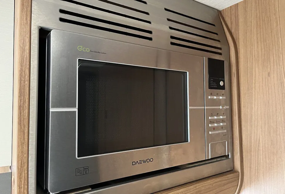 AUTOTRAIL  TRACKER RS 2018-10-24