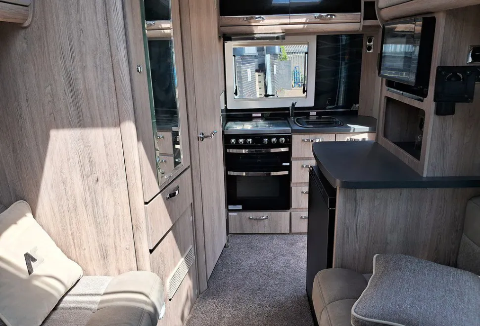 AUTO SLEEPERS  NUEVO EK PLUS 2024-11-11