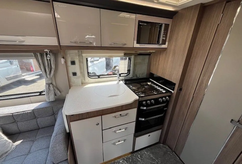 COACHMAN  LASER 665 2021-06-07