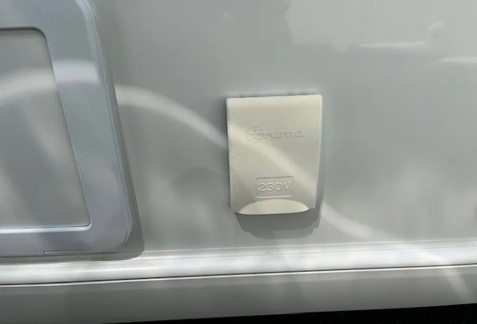 SWIFT  ELEGANCE 530 2016-03-10