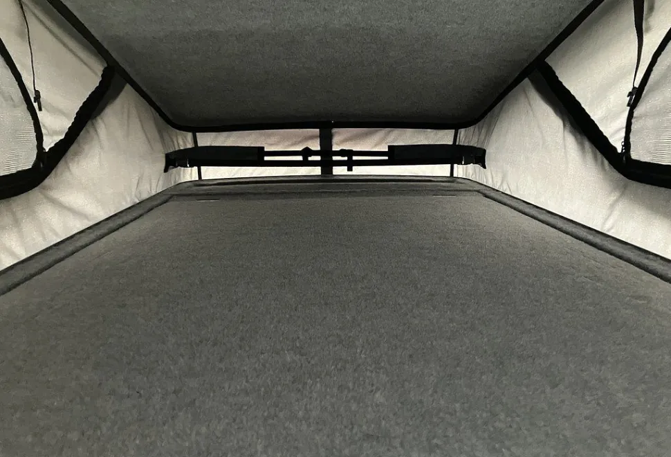 VOLKSWAGEN  T7 REBELLION 2025-06-09
