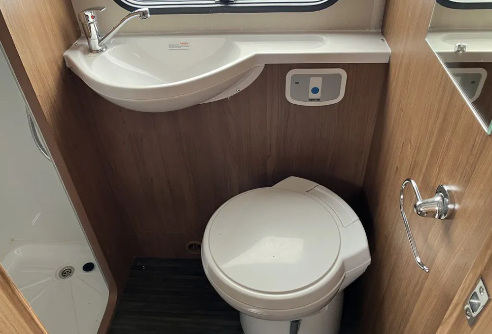 AUTOTRAIL  IMALA 625 2017-02-15