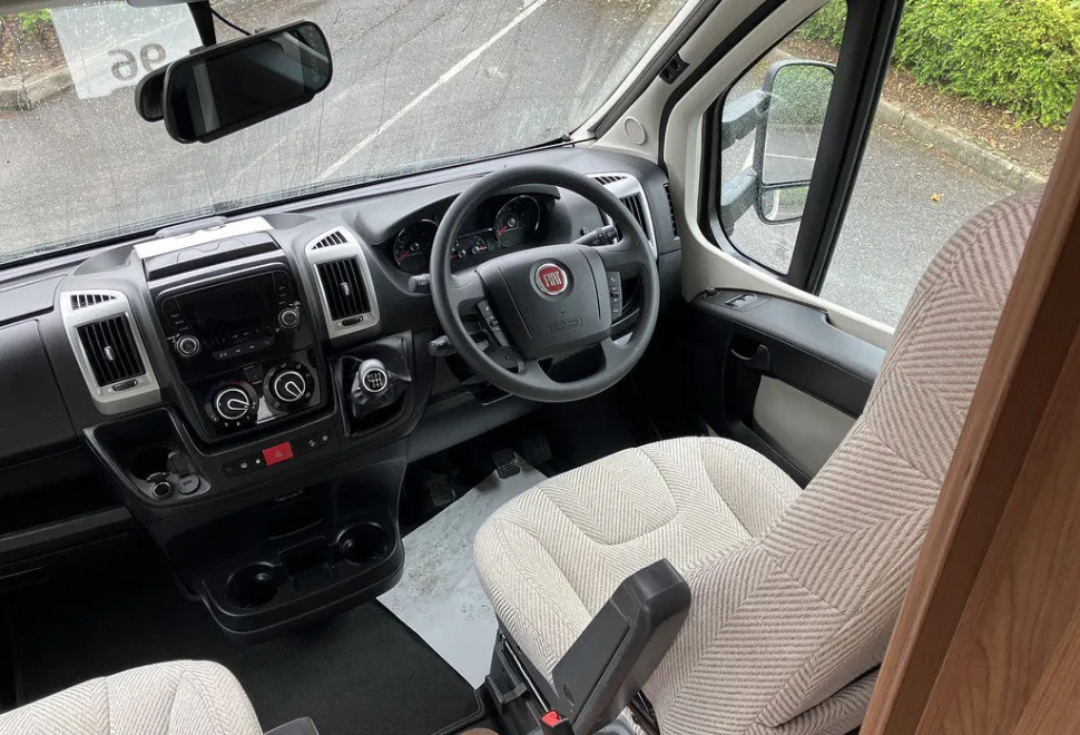 AUTOTRAIL  IMALA 625 2017-02-15