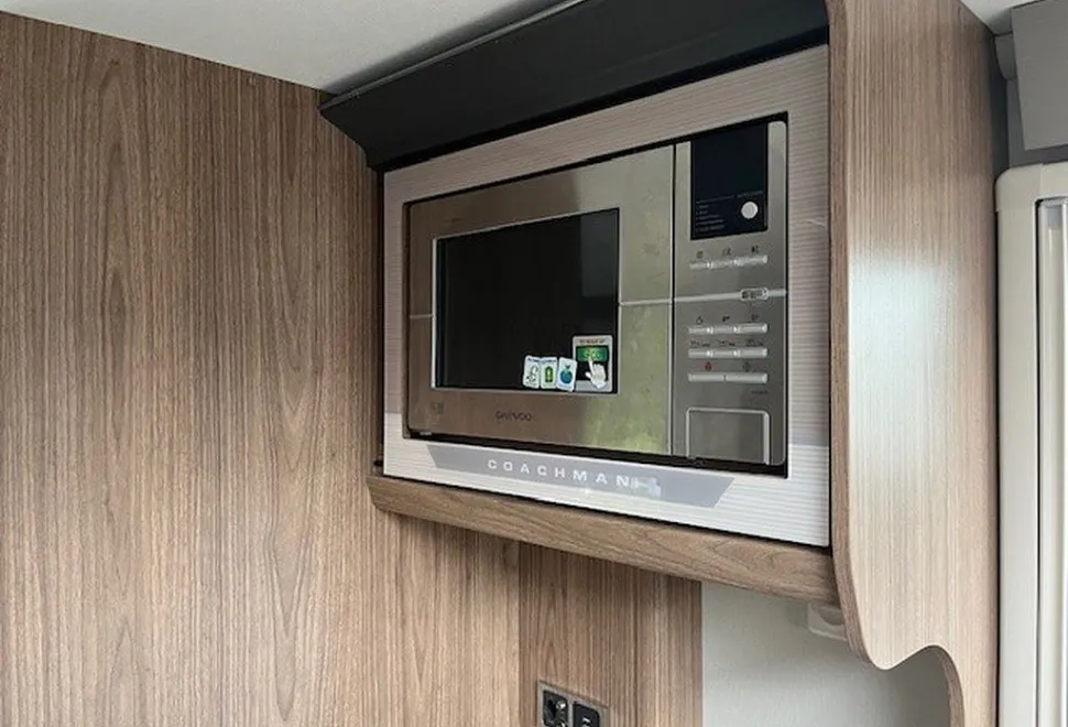 COACHMAN  VIP 575 2018-06-16