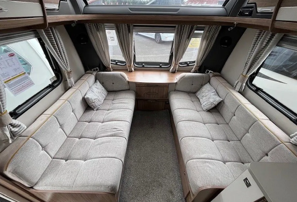 COACHMAN  VIP 575 2018-06-16