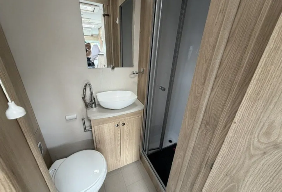 ELDDIS  MAJESTIC 185 2020-09-22