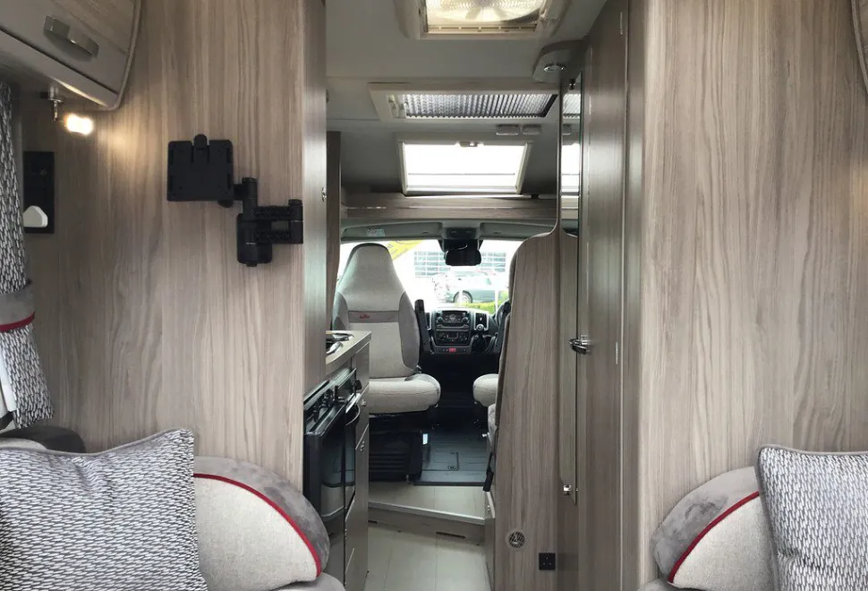 ELDDIS  MAJESTIC 135 2023-03-06