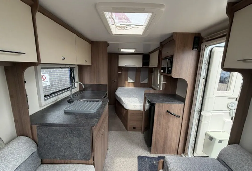 BAILEY  PHOENIX 440 PLUS 2019-02-16