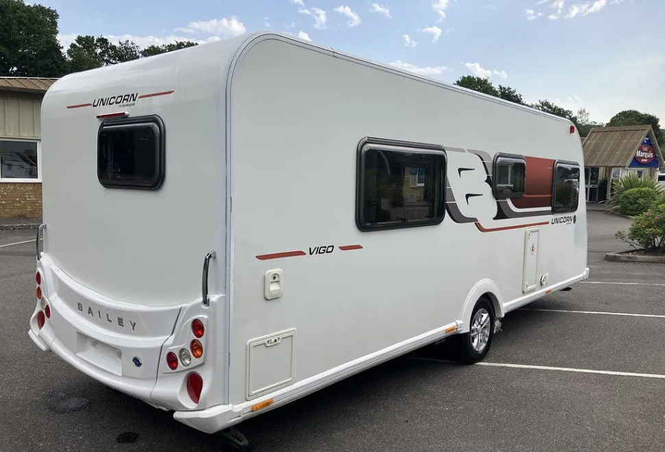 BAILEY  UNICORN VIGO 