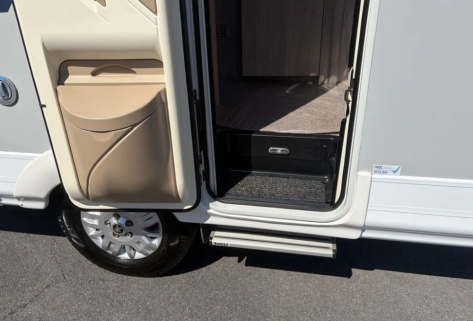 AUTO SLEEPERS  NUEVO 2023-04-05