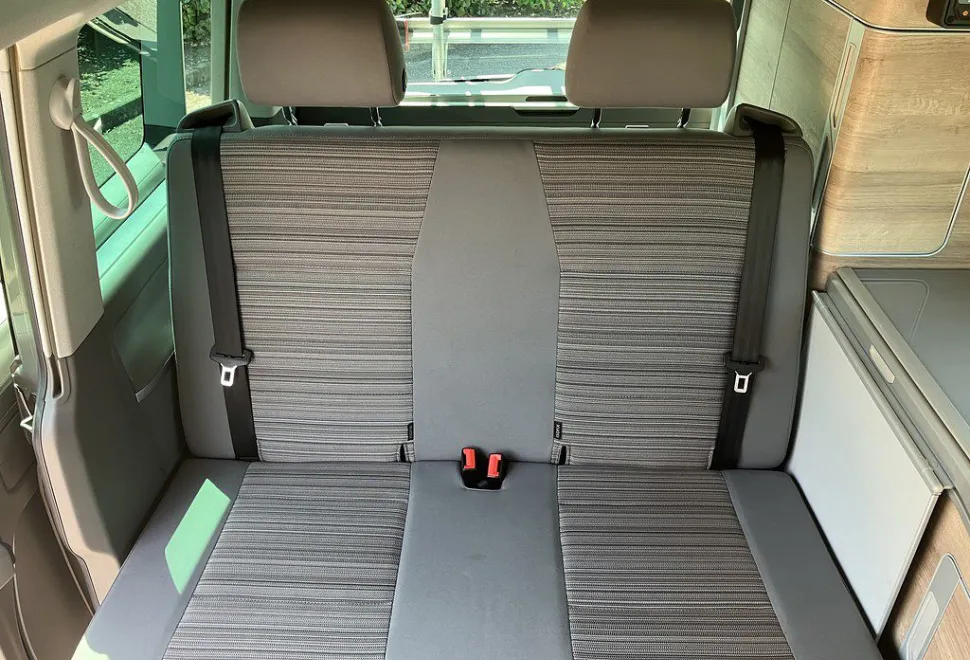 VOLKSWAGEN  CALIFORNIA COAST 2020-03-24