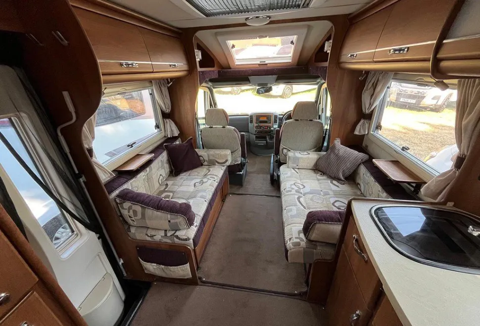 AUTO SLEEPERS  BURFORD 2015-11-18