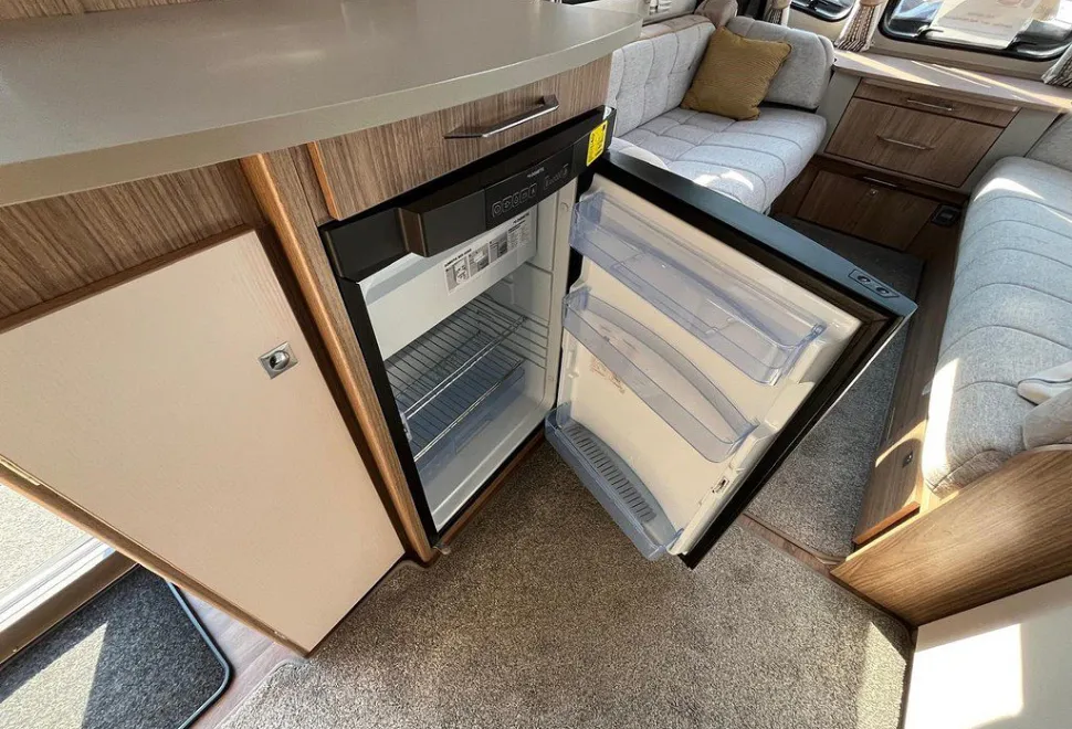COACHMAN  VIP 460 