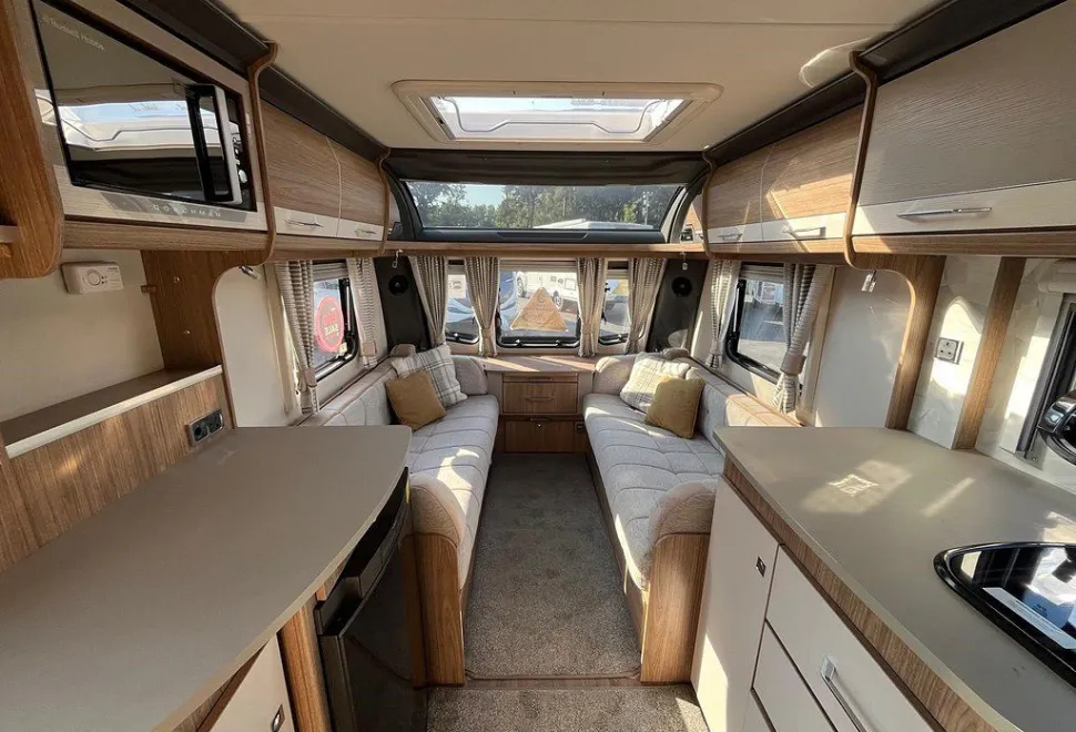 COACHMAN  VIP 460 