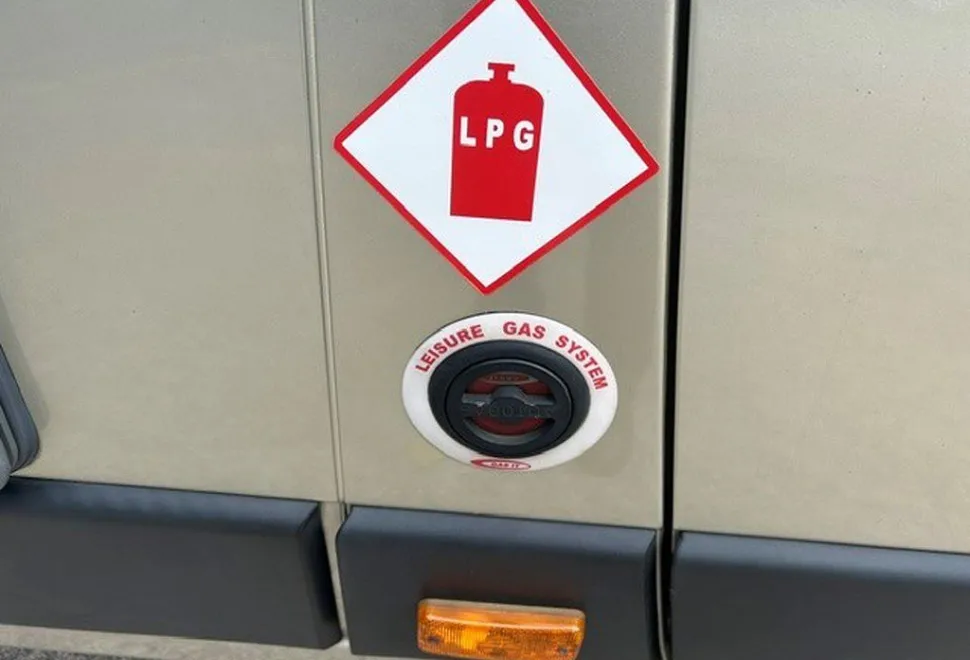 AUTO SLEEPERS  WARWICK XL 2019-06-10