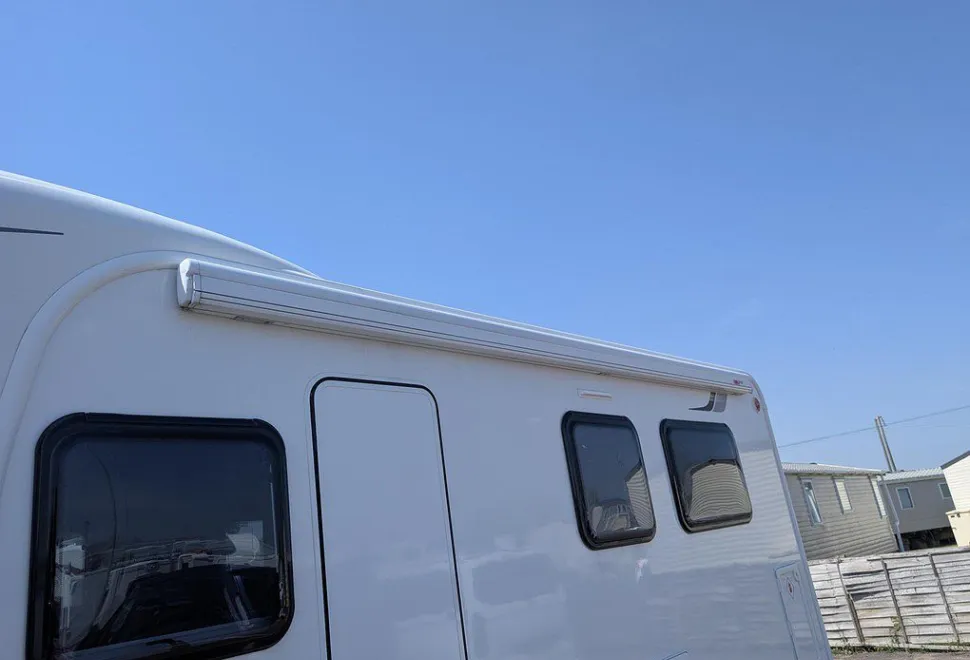 AUTOTRAIL  EXPEDITION C71 2024-08-15