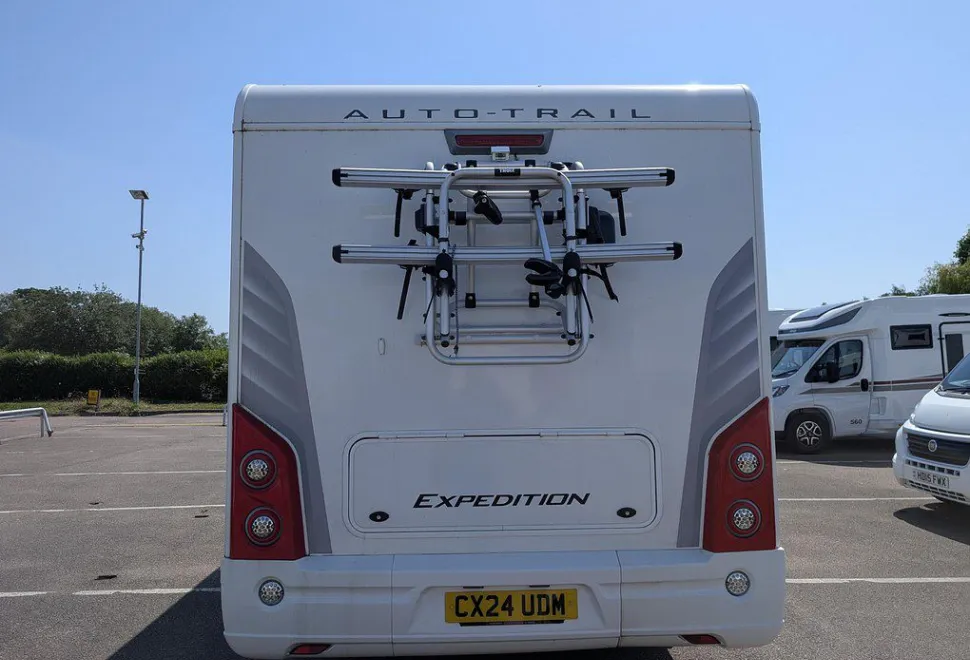 AUTOTRAIL  EXPEDITION C71 2024-08-15