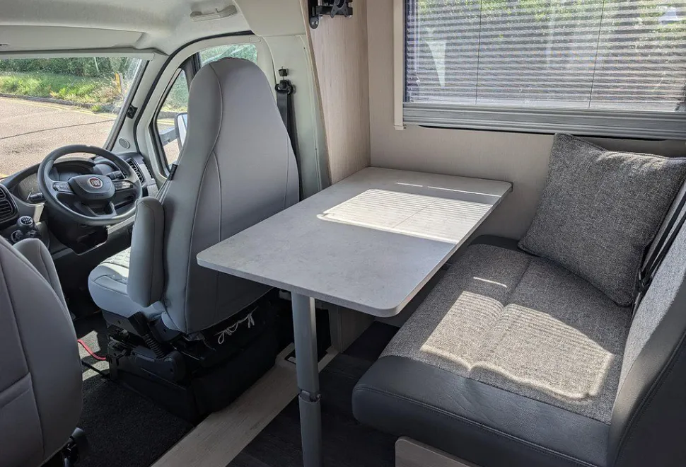 AUTOTRAIL  EXPEDITION C71 2024-08-15