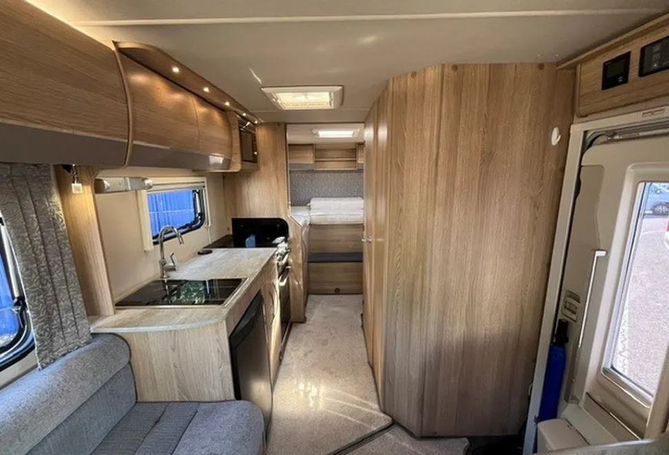 AUTOTRAIL  IMALA 734 2021-09-25
