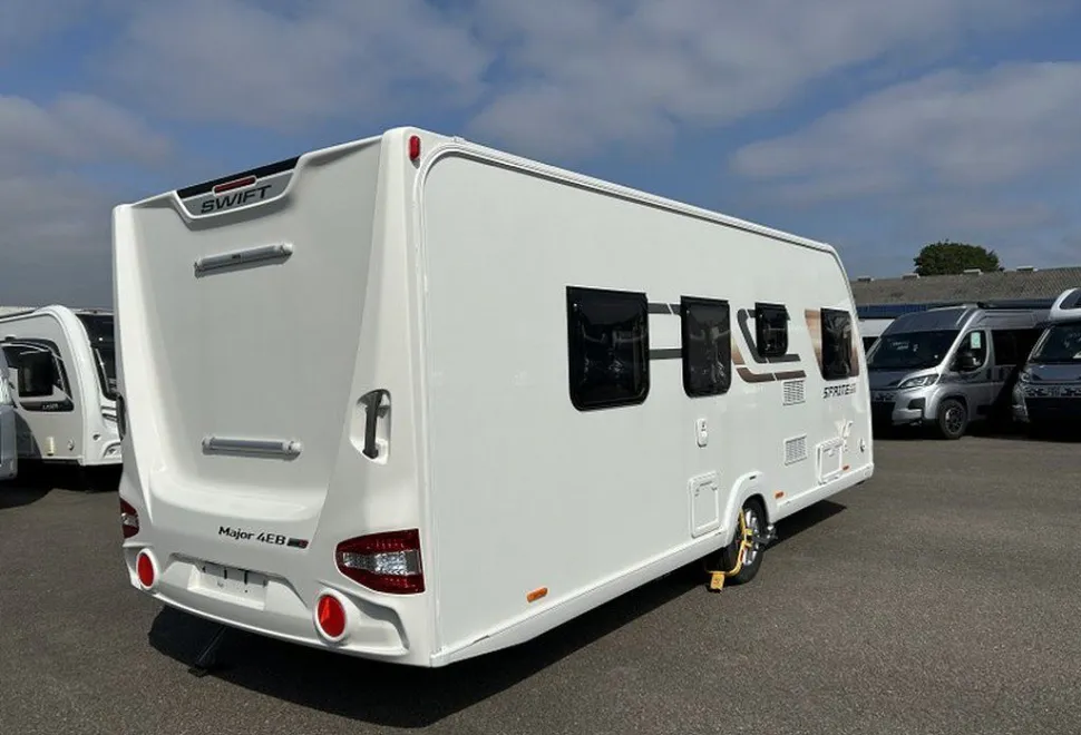 SWIFT  MAJOR 4EB SR 