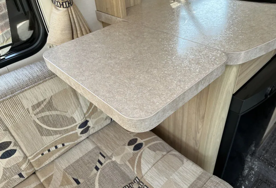 ELDDIS  MAJESTIC 155 2016-09-01