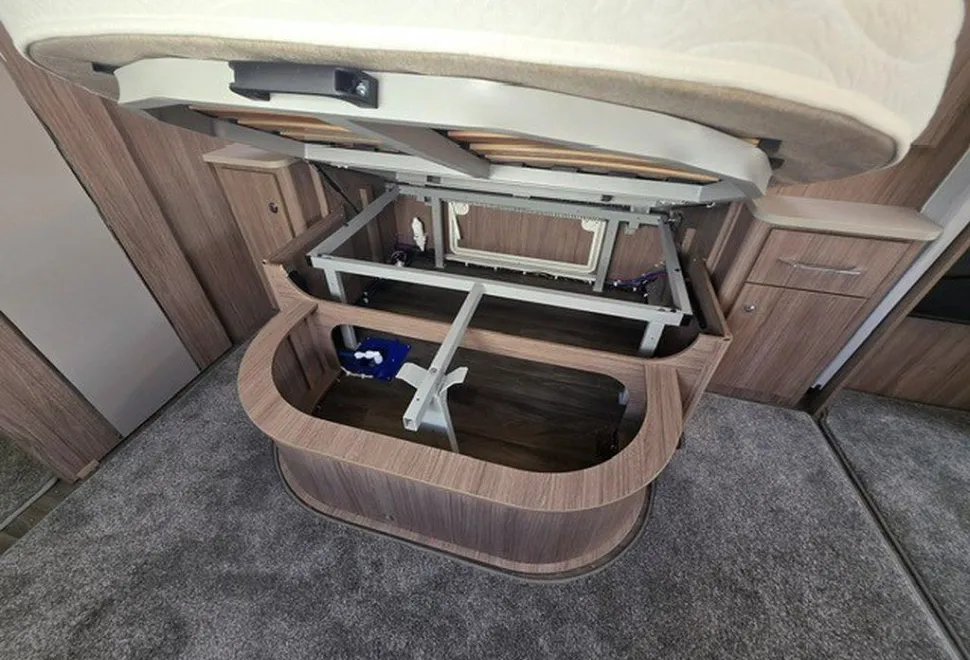 COACHMAN  LASER XCEL 875 2021-04-24