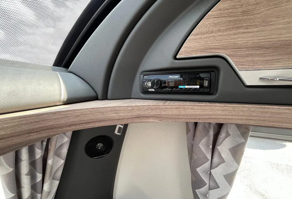COACHMAN  VIP 460 