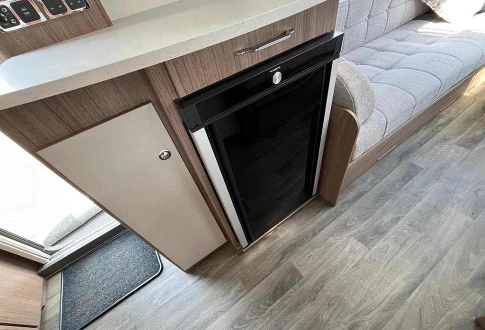 COACHMAN  VIP 460 