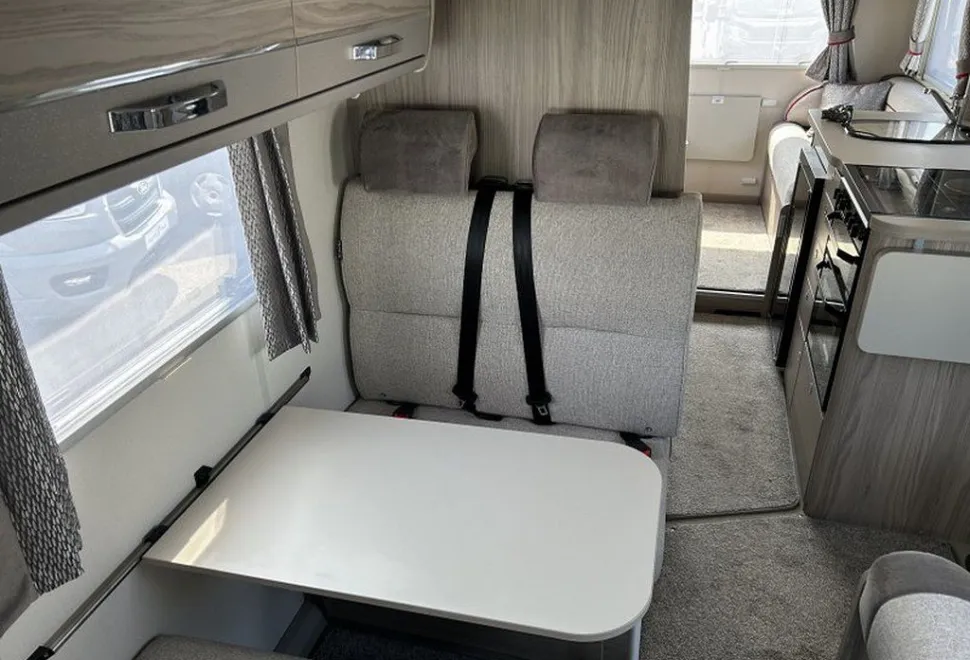 ELDDIS  MAJESTIC 196 2025-07-08