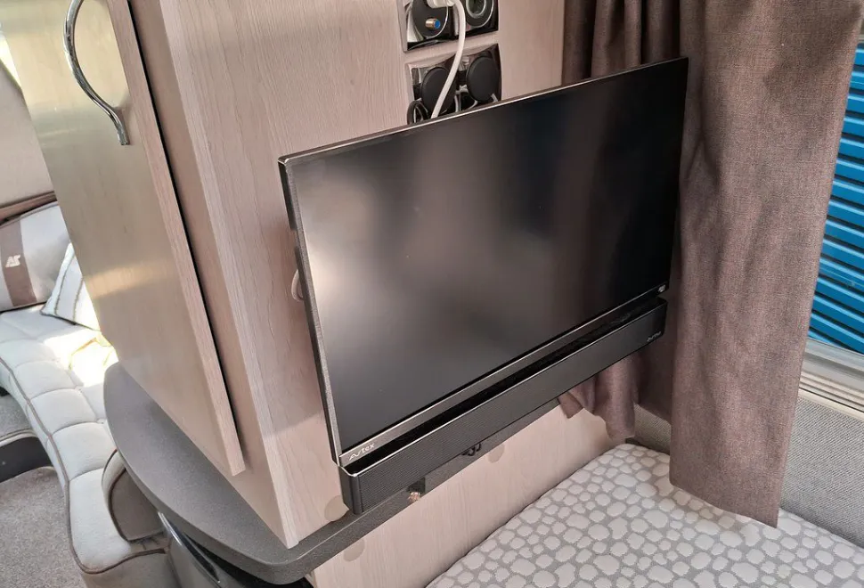 AUTO SLEEPERS  KINGHAM MQ 2023-02-20
