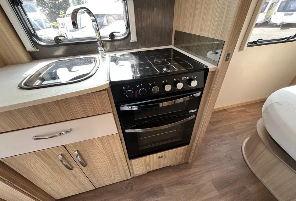 COACHMAN  VISION 575 2017-04-28