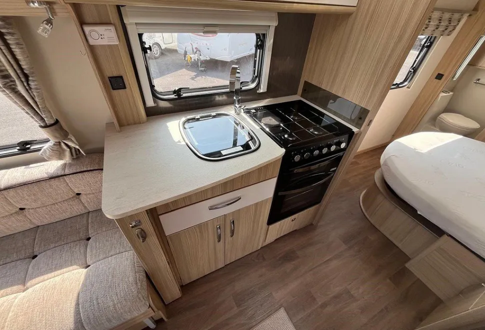 COACHMAN  VISION 575 2017-04-28