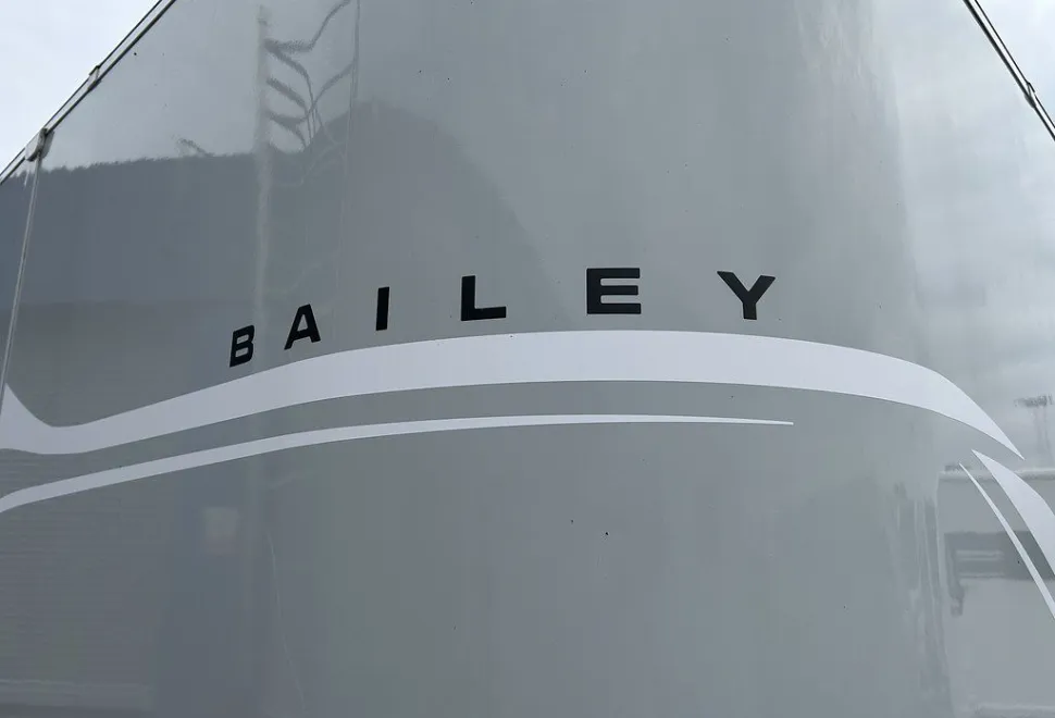 BAILEY  DISCOVERY D4-2 