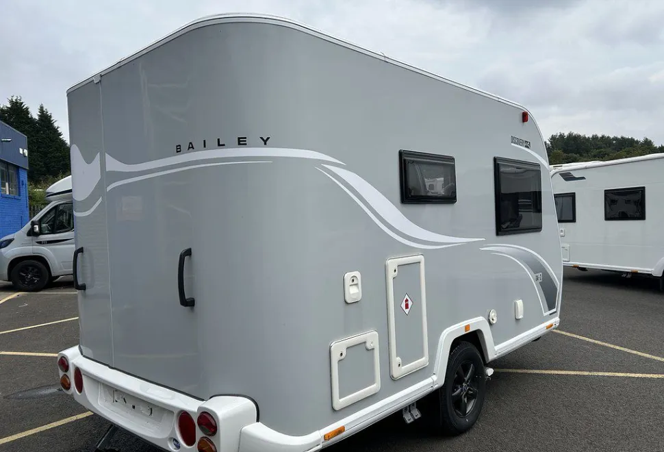 BAILEY  DISCOVERY D4-2 