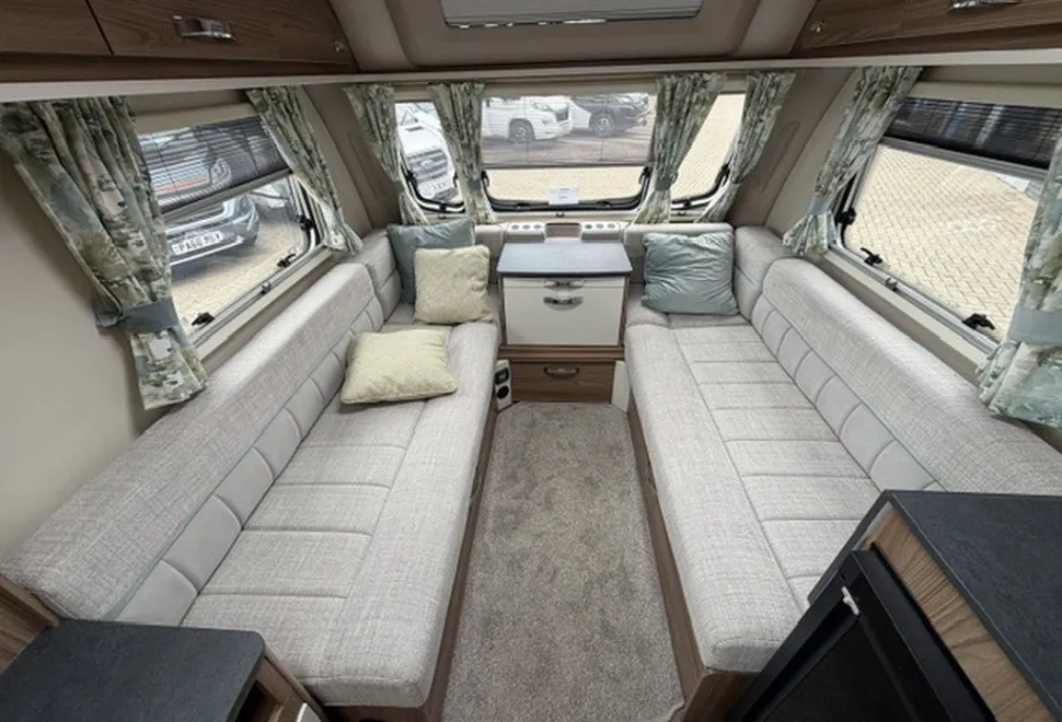 SWIFT  SIENA 2 