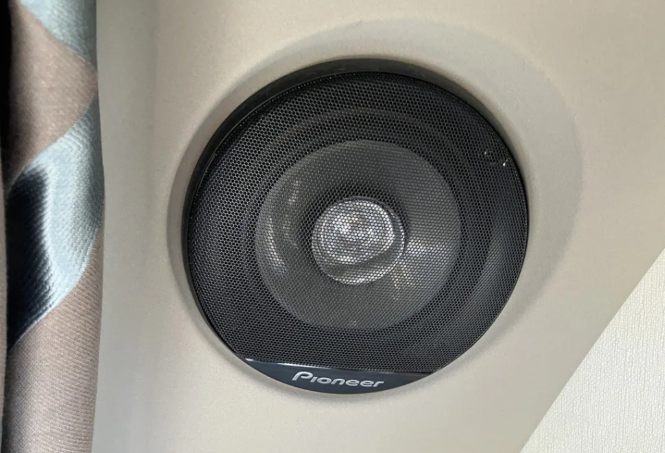 COACHMAN  LASER 650/4 