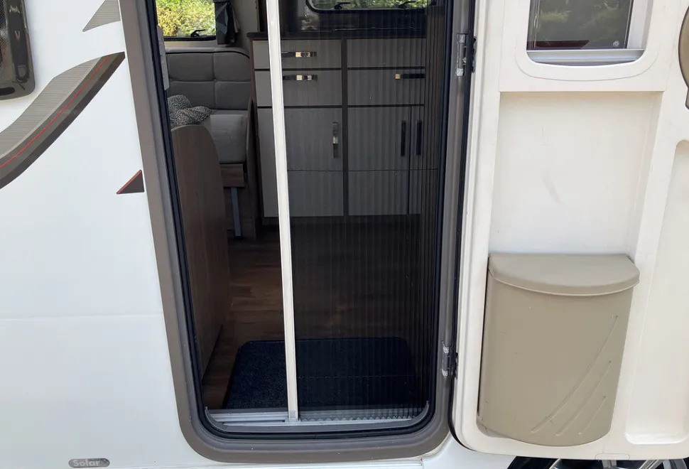 COACHMAN  LASER 650/4 