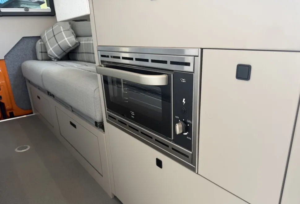Hillside Leisure Campervans  MAN TGE Hopton 600RL 